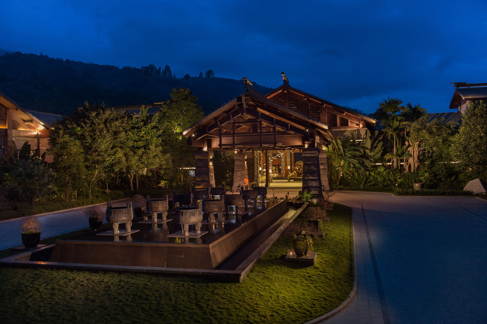Doubletree Resort By Hilton Hotel Hainan - Qixianling Hot Spring Baoting Dış mekan fotoğraf