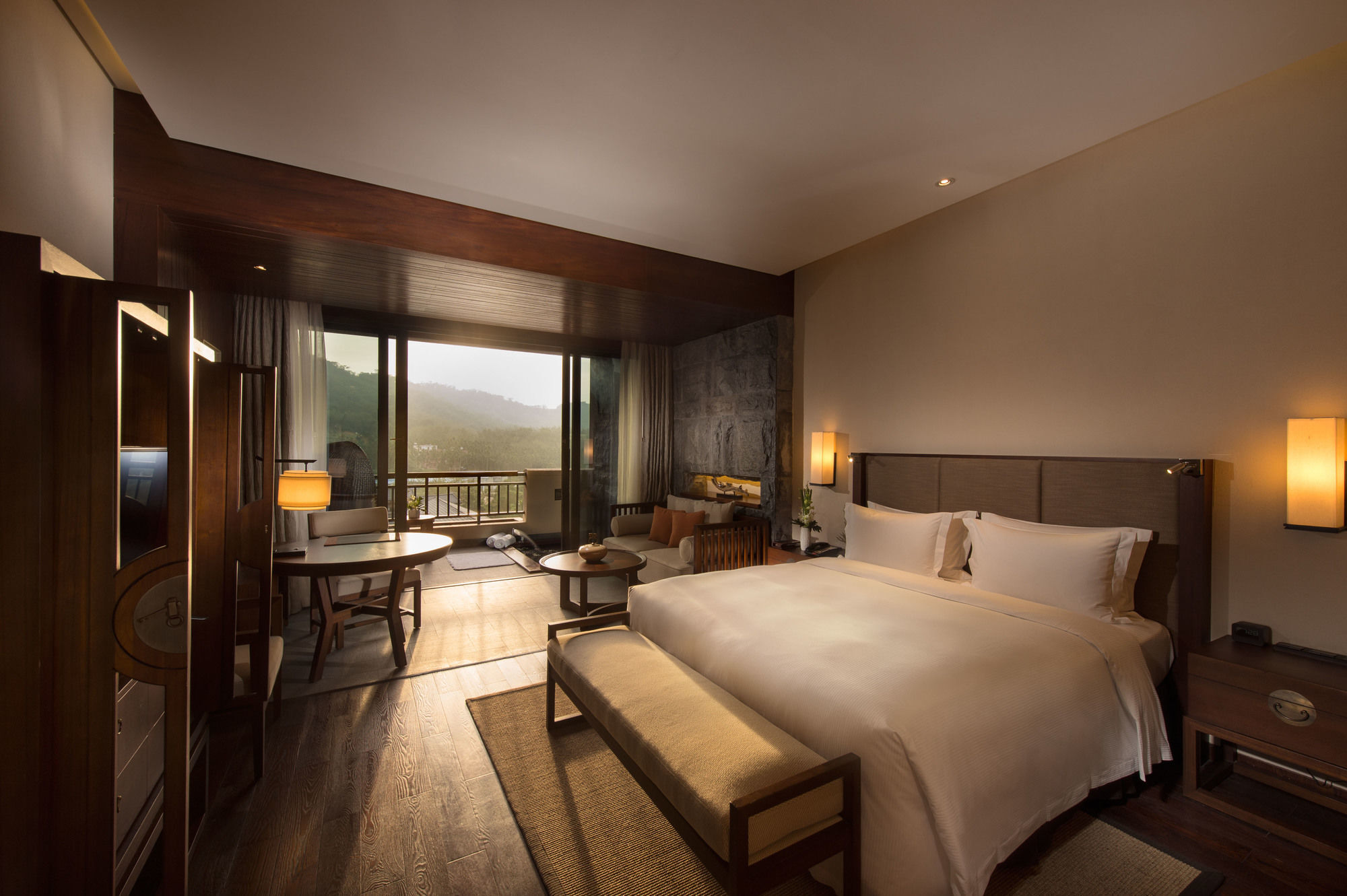 Doubletree Resort By Hilton Hotel Hainan - Qixianling Hot Spring Baoting Dış mekan fotoğraf